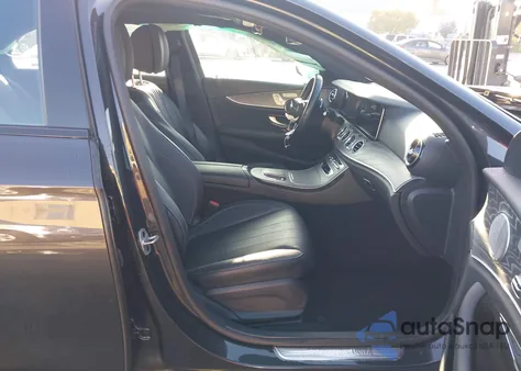 2021 Mercedes-Benz E 450 4Matic from USA, damaged, VIN W1KZF5KB4MA878375